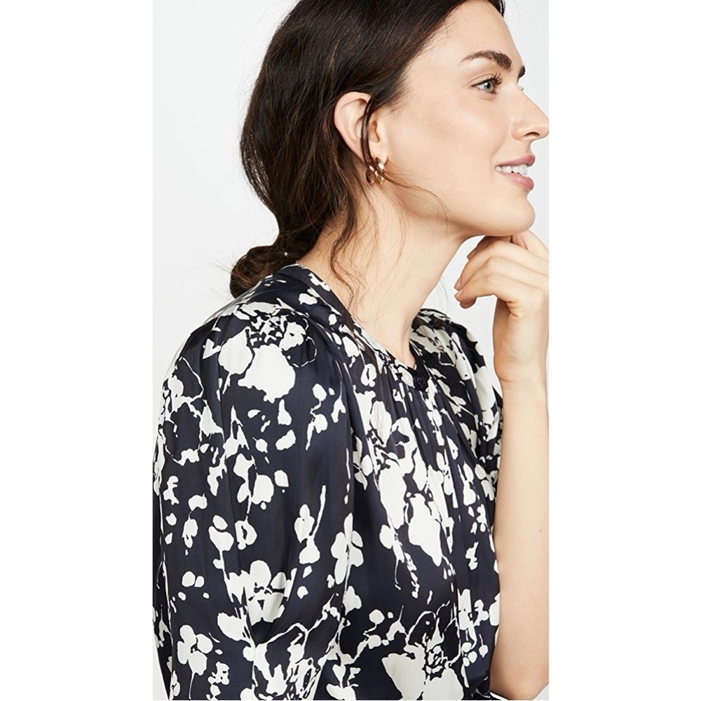 JOIE Devonia Blouse in Midnight Size Small Silky Floral Print MSRP $198 - Picture 11 of 15